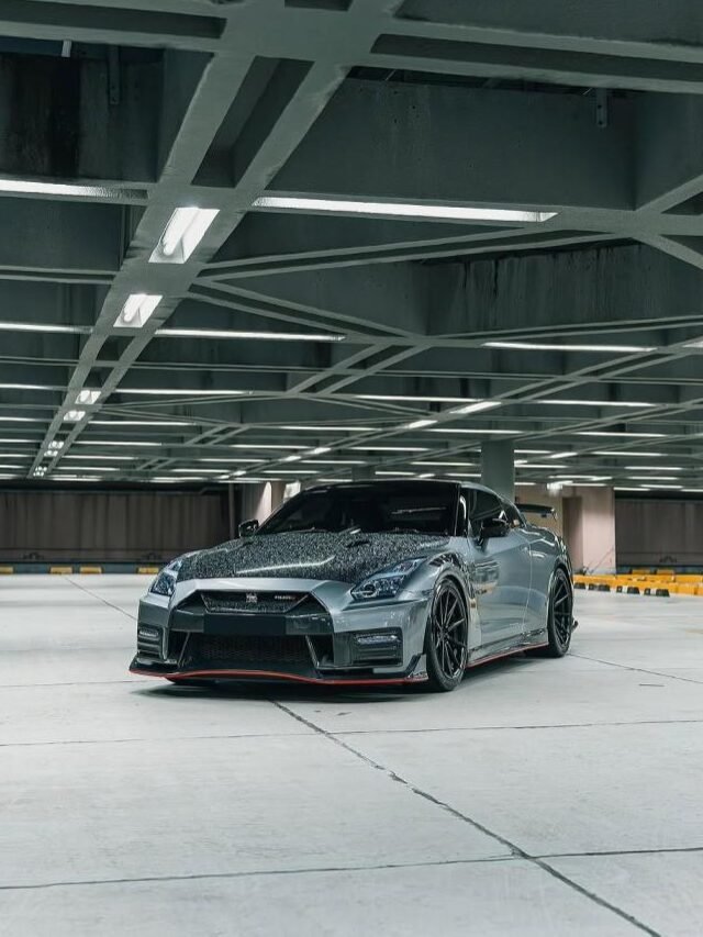 Nissan GT-R Images - Price, Power, Top Speed