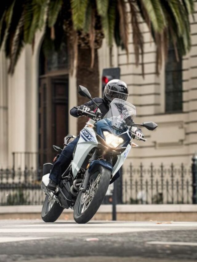 Best Adventure Bike Under 5,00,000