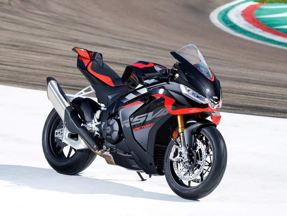 Aprilia RSV4