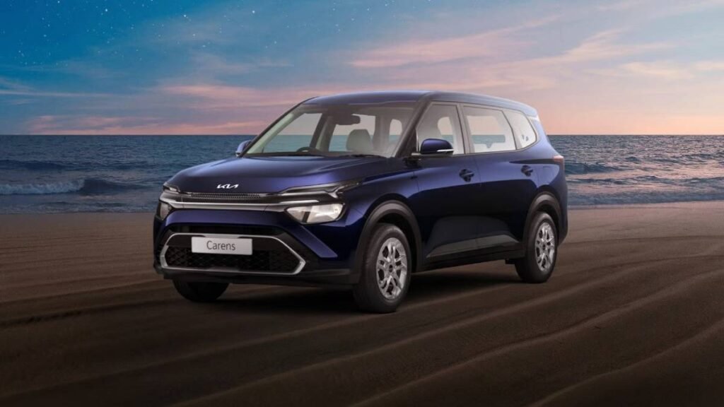 Kia Carens Price, Mileage, On-Road Price