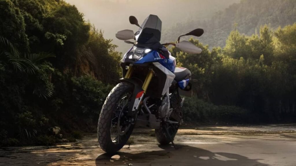 BMW F 450 GS Price, Top Speed, Specs, Key Features