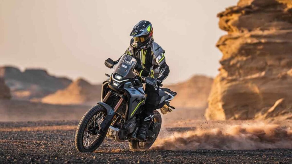 CFMoto 450 MT Price in India, Lunch, Top Speed