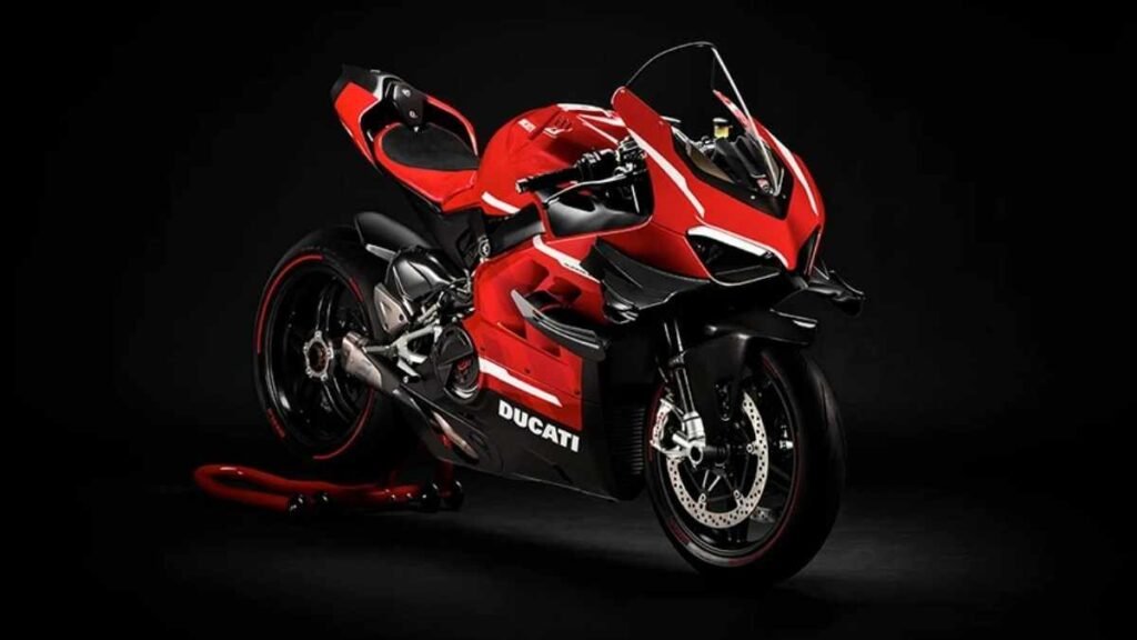 Ducati Superleggera V4 Price in India, Top Speed