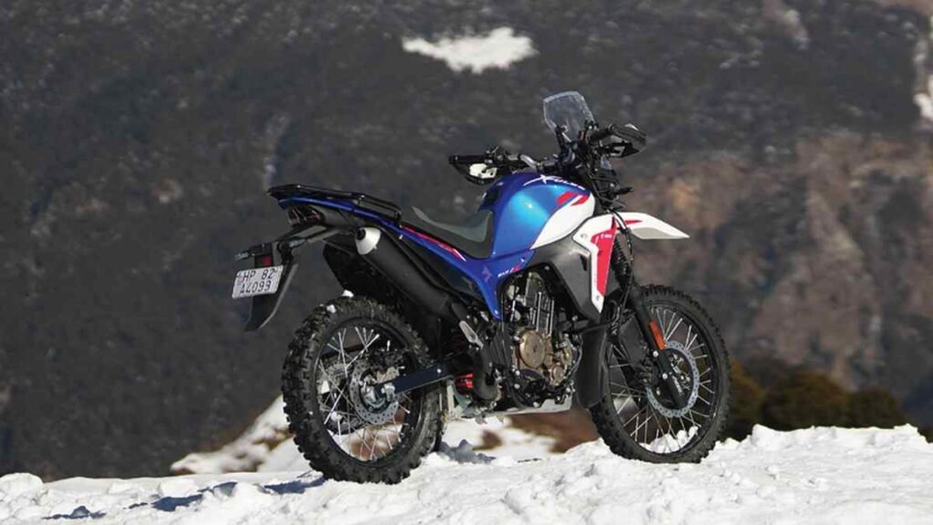 Hero XPulse 210 Price, Mileage, Top Speed, Seat Height