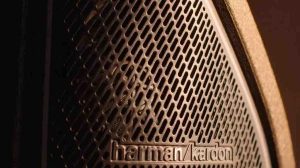 Mahindra XUV 7XO on Road Price, Engine, Interior