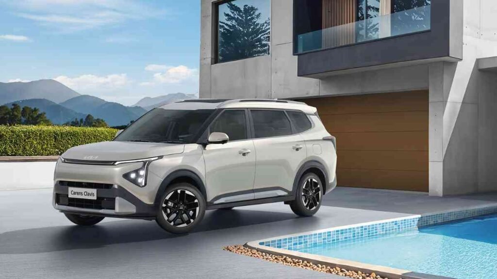 Kia Carens Clavis Price, Mileage, Review, Ground Clearance